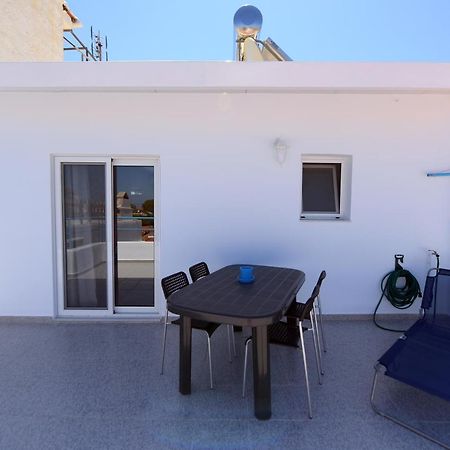 Happy Days Home Apartment Und Studio/Penthouse إياليسوس المظهر الخارجي الصورة